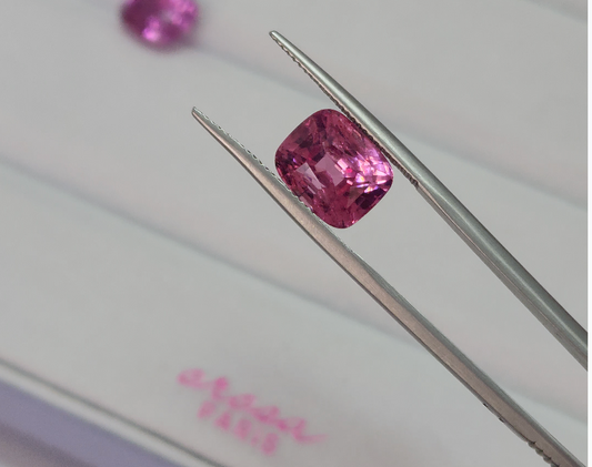 Orosa’s Ethically Sourced Gems