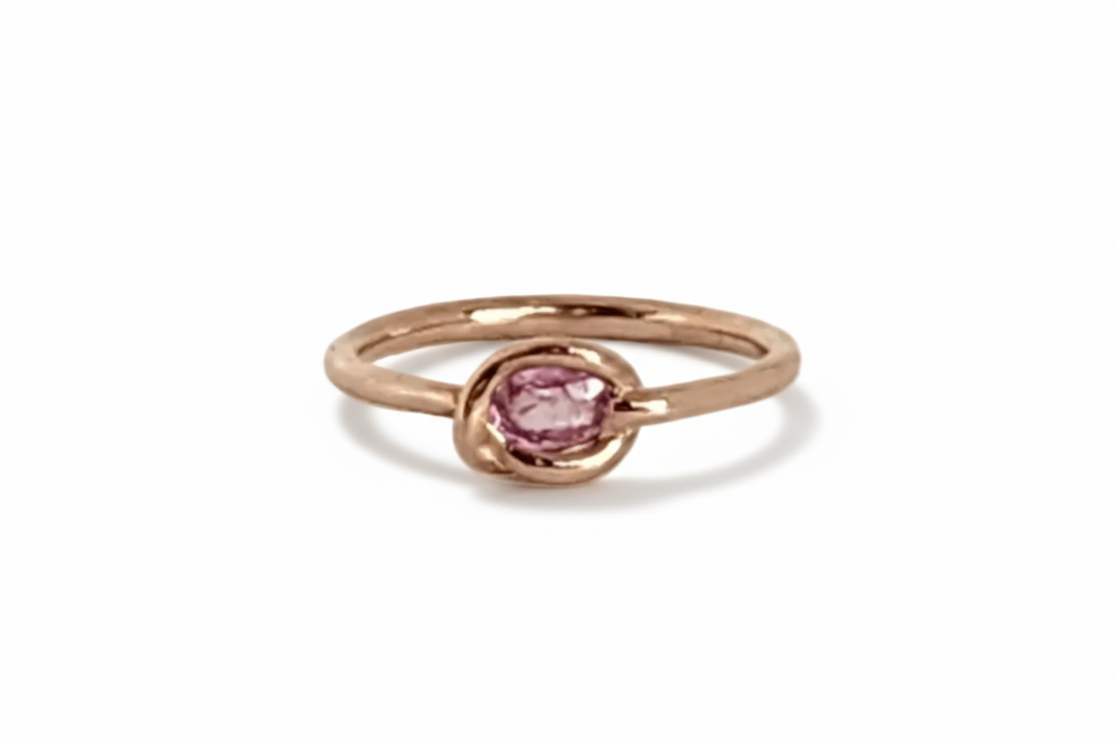 Moyo Knot ring in 18k Rose Gold