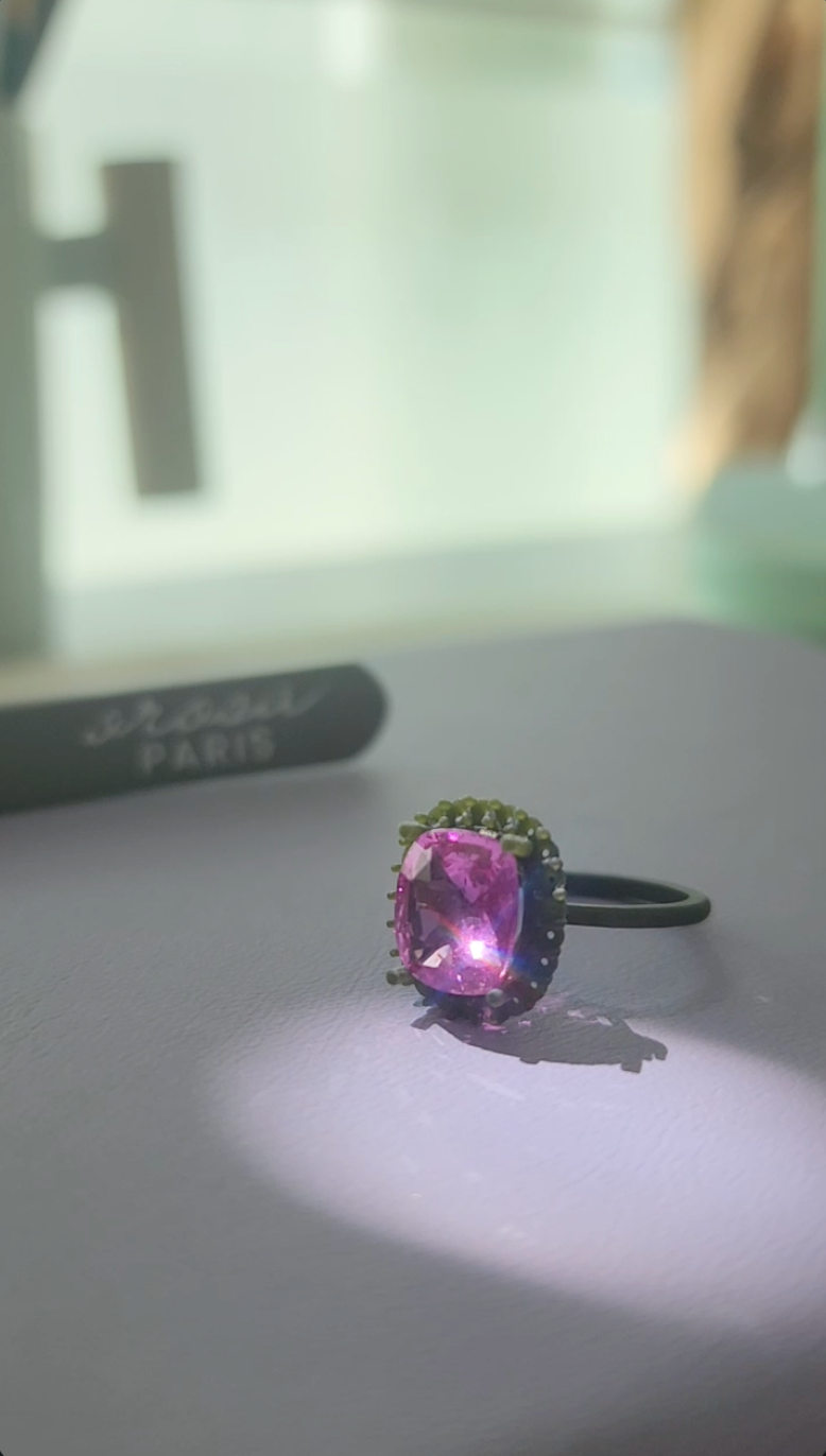 Pink Sapphire Halo Ring in 18K Rose Gold